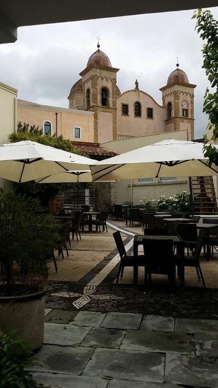 Abas Ristorante Pizzeria Guest house *